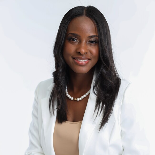 Jess Williams Real Estate Agent - Dream Realty SC LLC