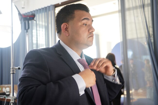Agent Photo