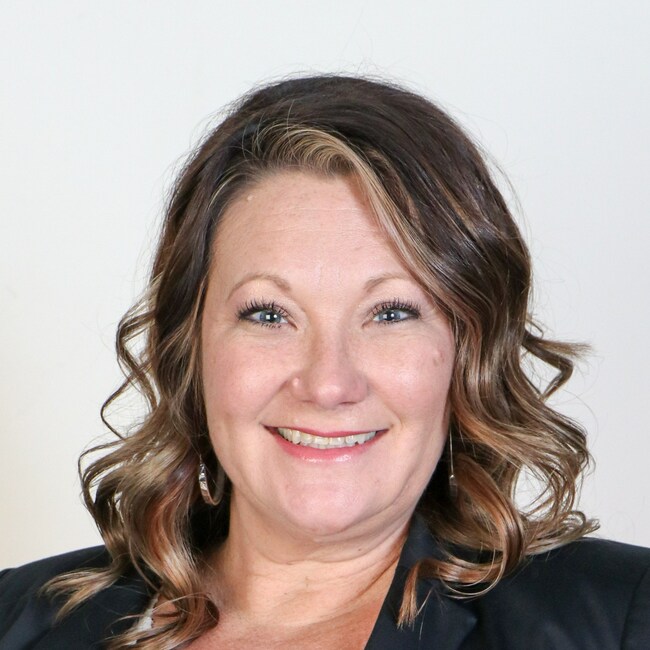 Deanna Hill