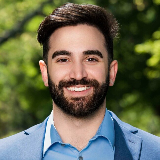 Agent Photo