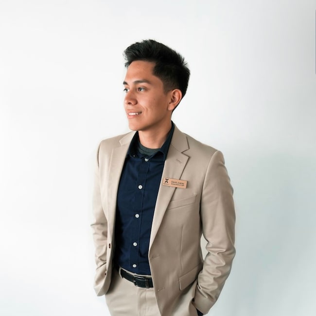 Agent Photo