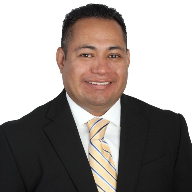 Luis Ramirez Real Estate Agent - Keller Williams La Jolla
