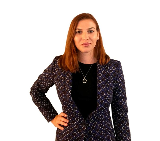 Agent Photo