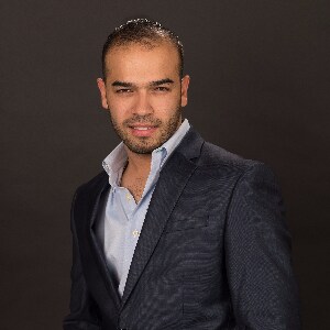 Agent Photo