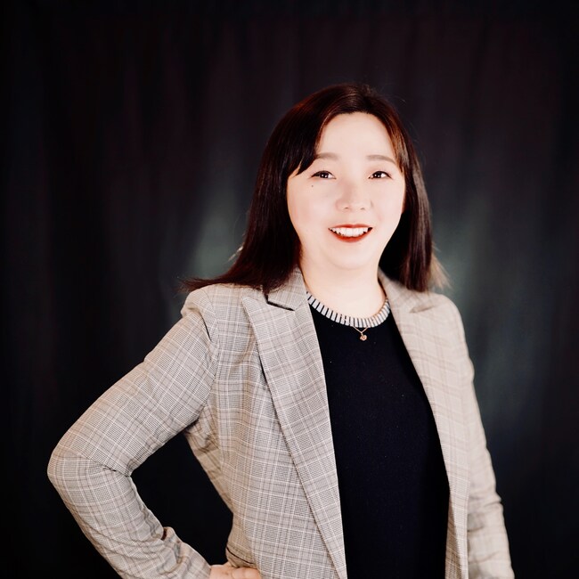 Agent Photo