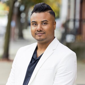 Agent Photo