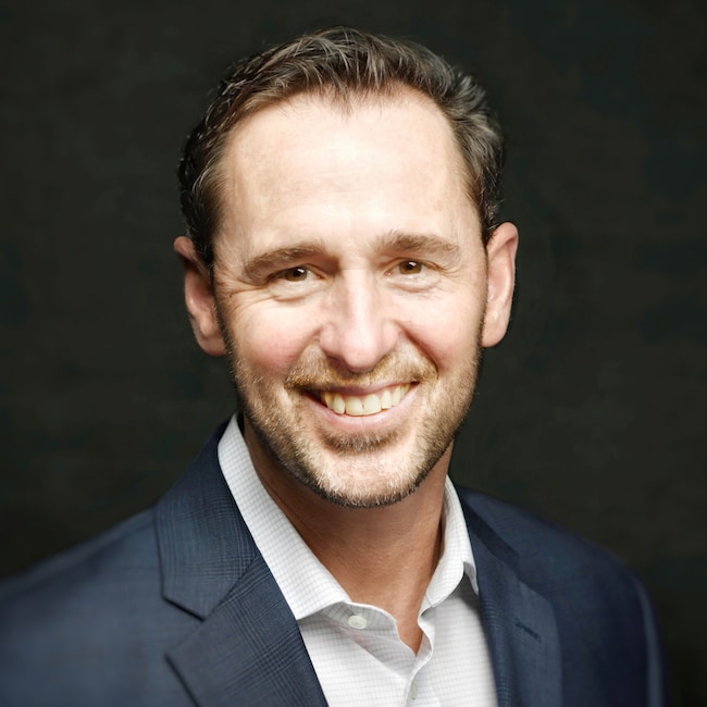 Agent Photo