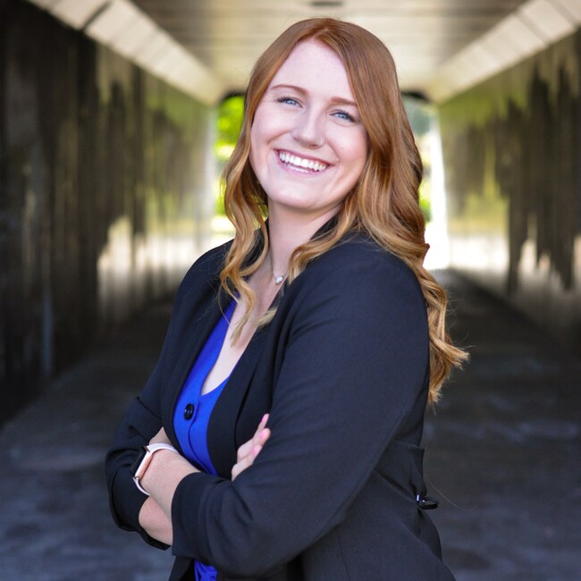 Agent Photo