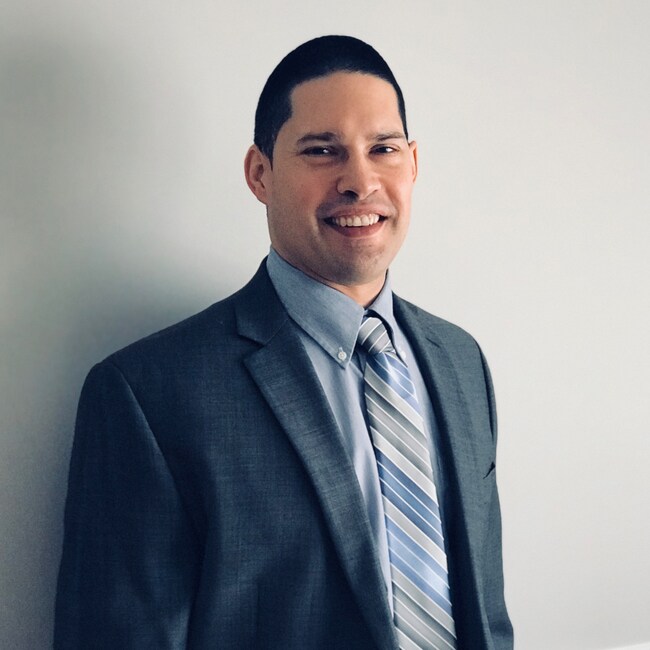 Agent Photo