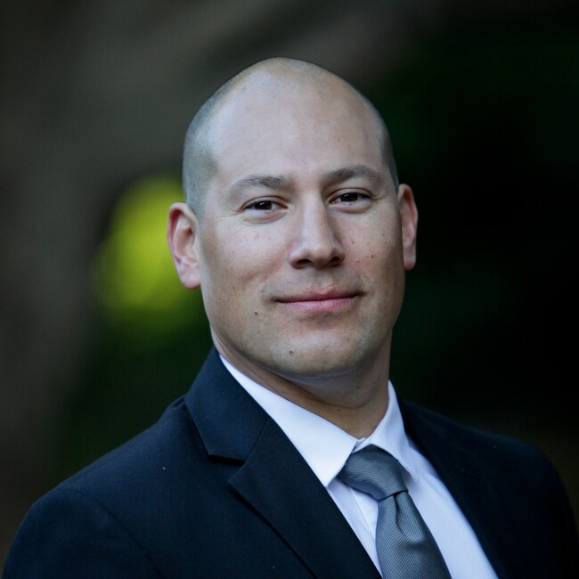 Agent Photo