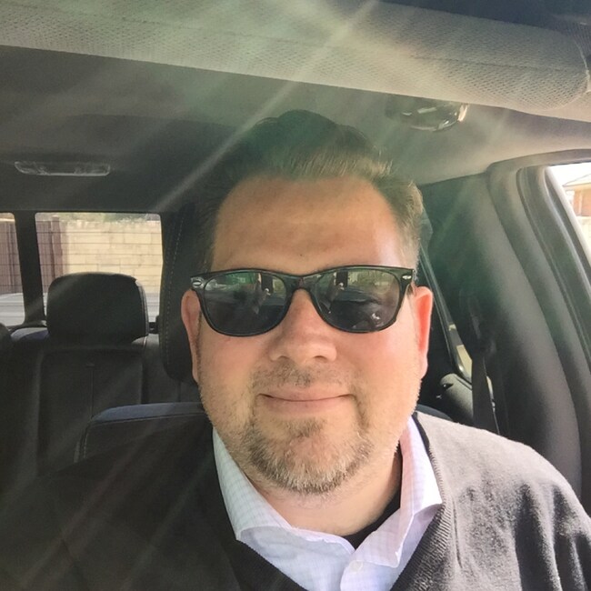 Agent Photo