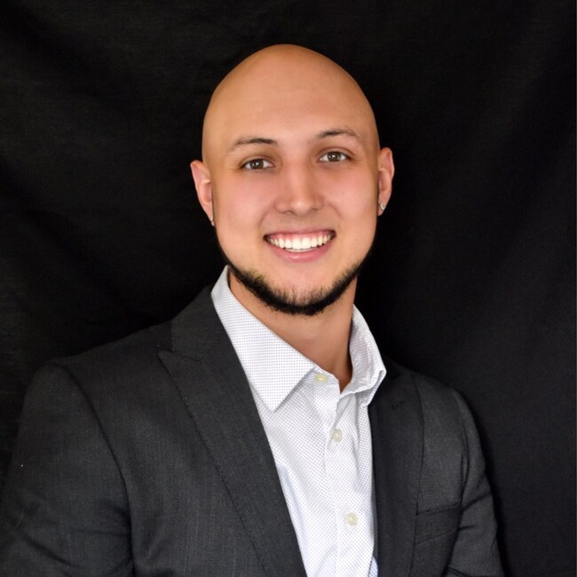 Agent Photo