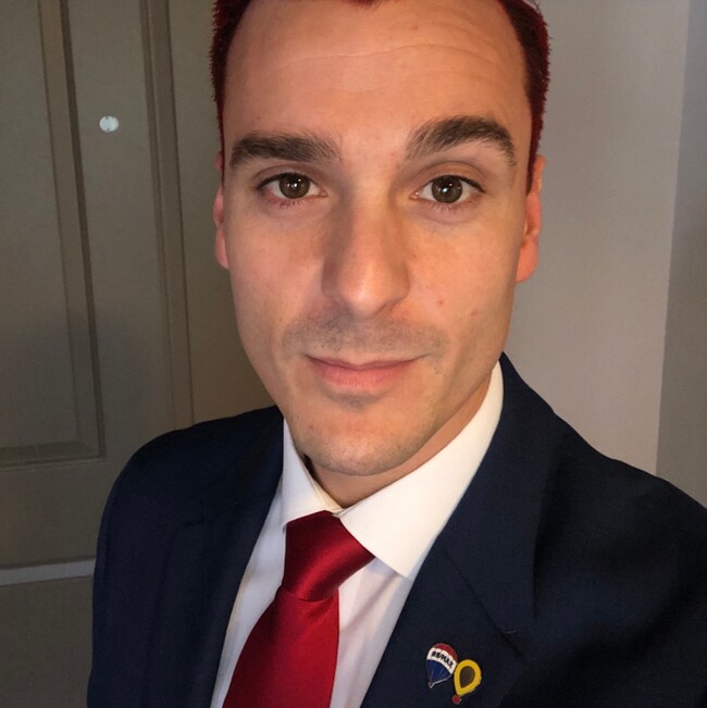 Agent Photo