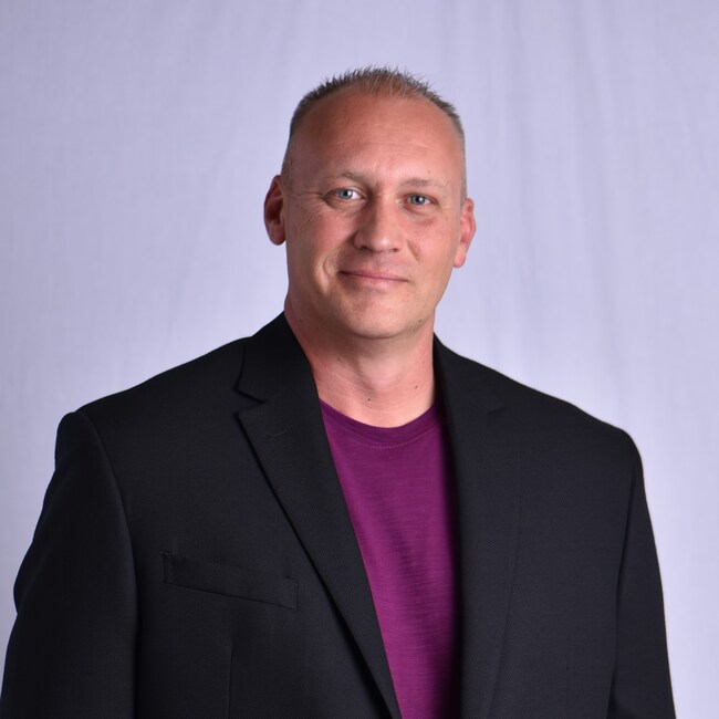 Agent Photo