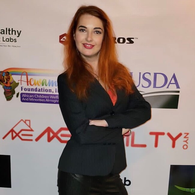 Agent Photo