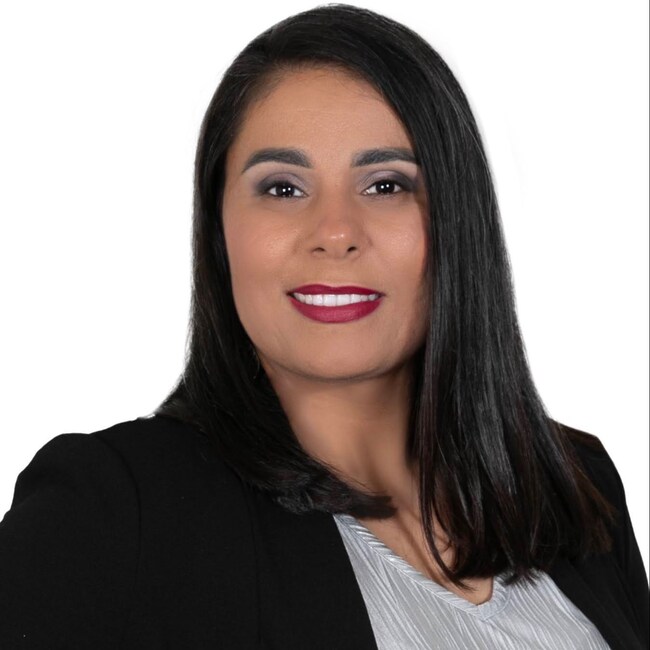 Agent Photo