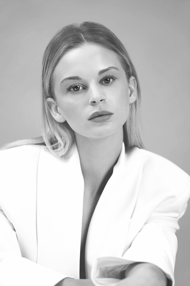 Agent Photo