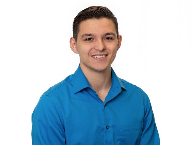 Agent Photo