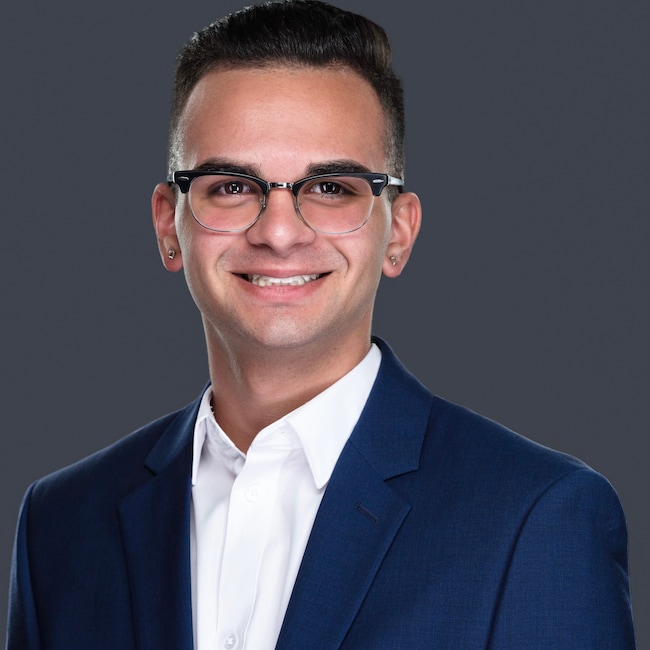 Agent Photo