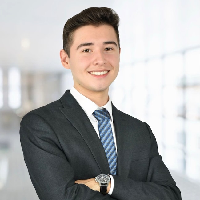 Agent Photo