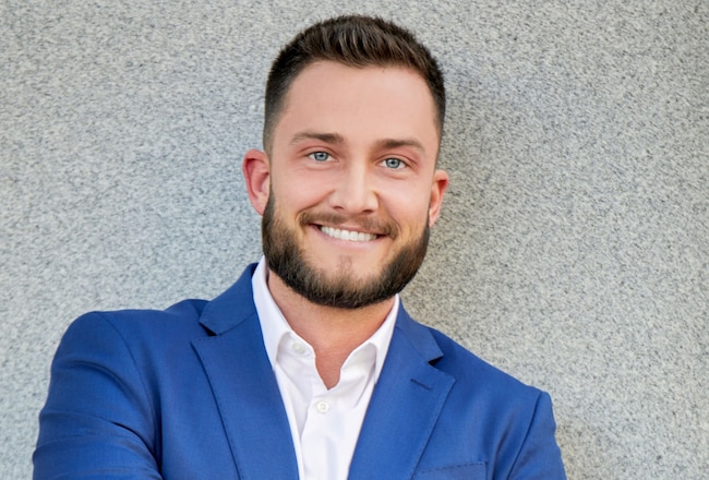 Agent Photo