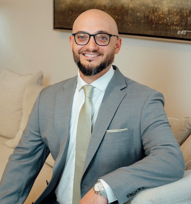 Agent Photo