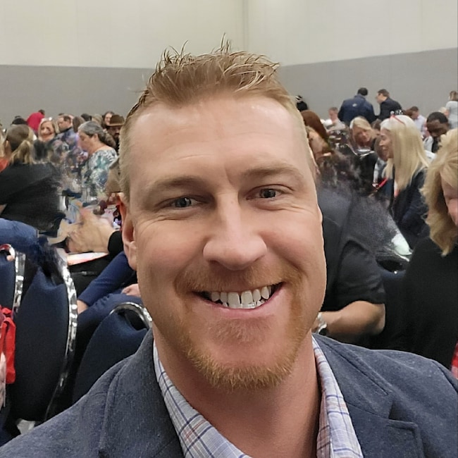Agent Photo