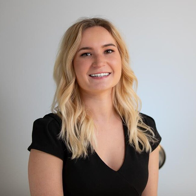 Agent Photo