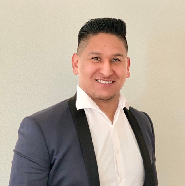 David Hernandez Real Estate Agent
