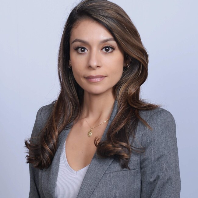 Agent Photo