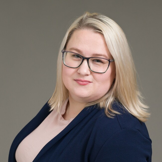 Agent Photo