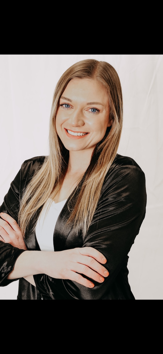 Agent Photo