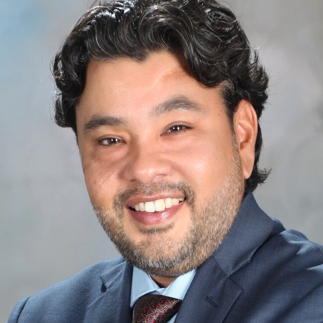 Agent Photo