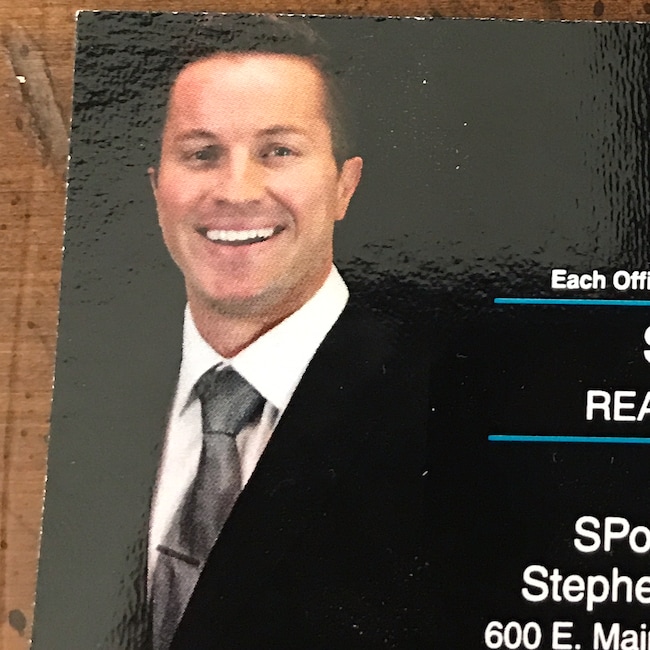 Agent Photo
