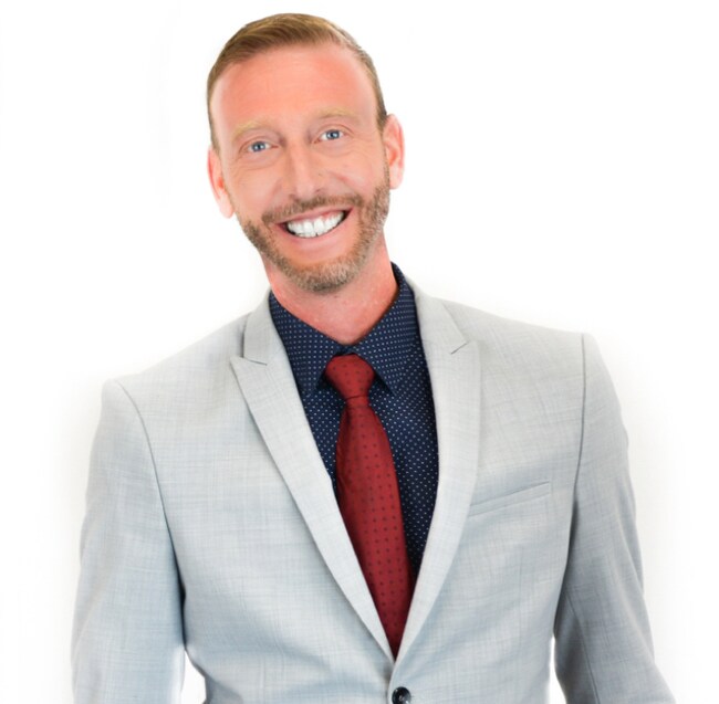 Agent Photo