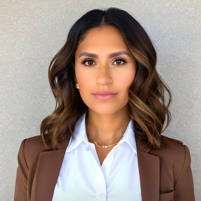 Agent Photo