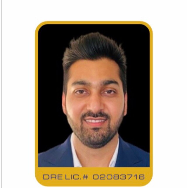 Agent Photo