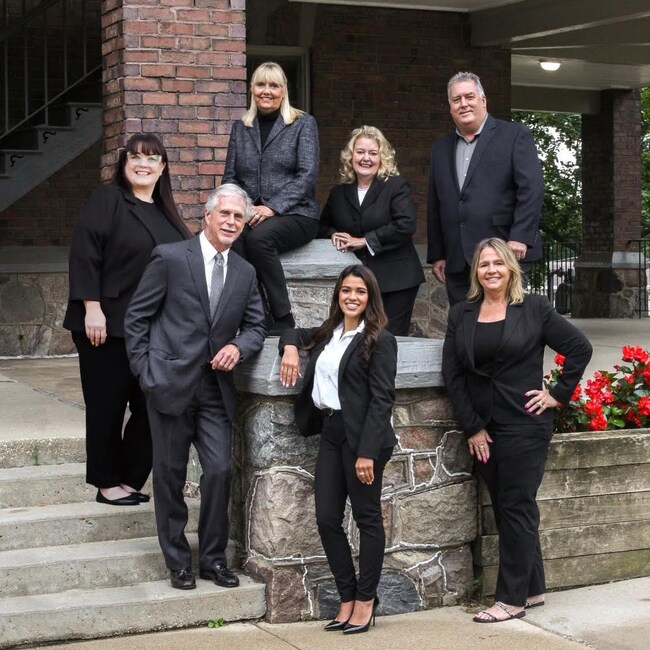 Agent Photo