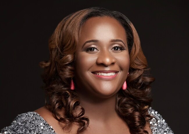 Mikishia Stevens Real Estate Agent - Coldwell Banker Realty