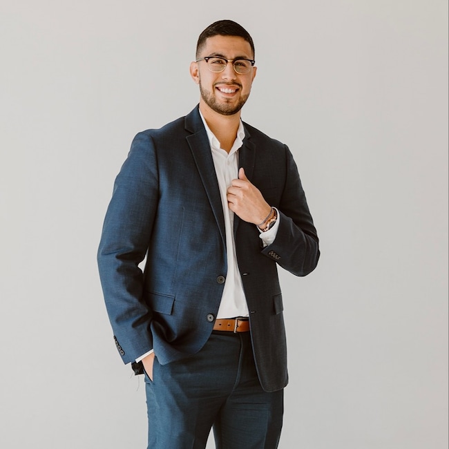 Agent Photo