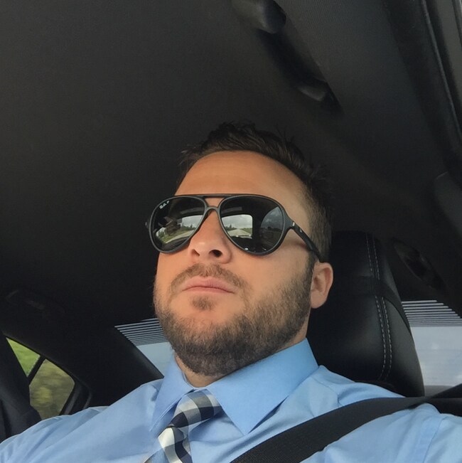 Agent Photo