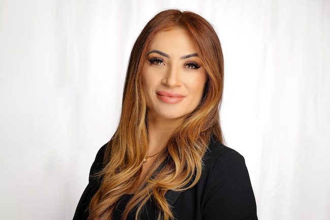 Agent Photo
