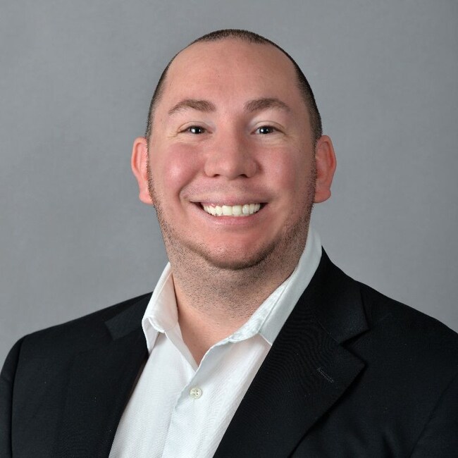 Agent Photo