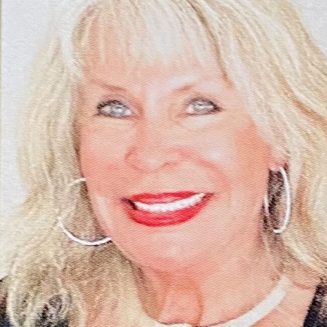 Norma Gayle Oliver, Real Estate Agent in N.Charleston, SC