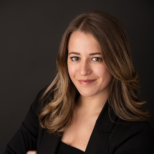 Agent Photo