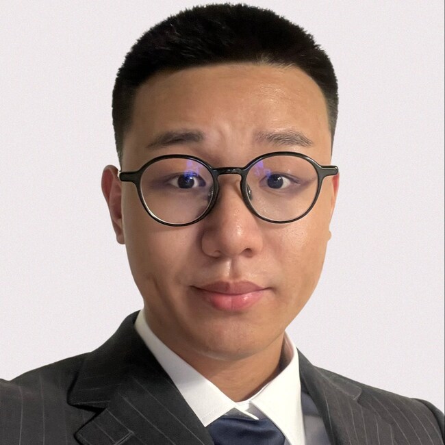 Agent Photo