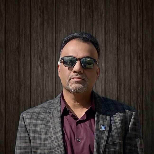 Agent Photo