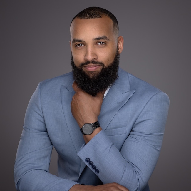 Agent Photo