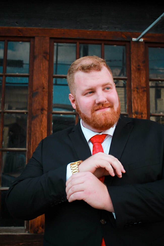 Agent Photo