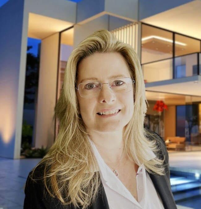 Wendy Kosalko Real Estate Agent - Tierra Antigua Realty